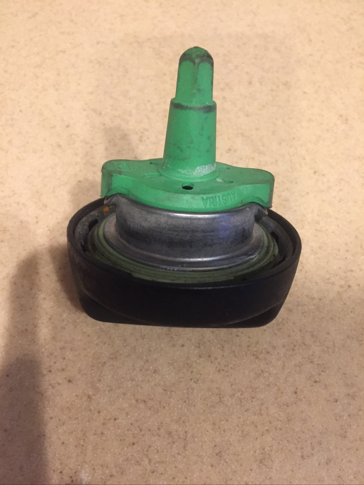 Bmw Gas Cap Pa66gf30 eBay