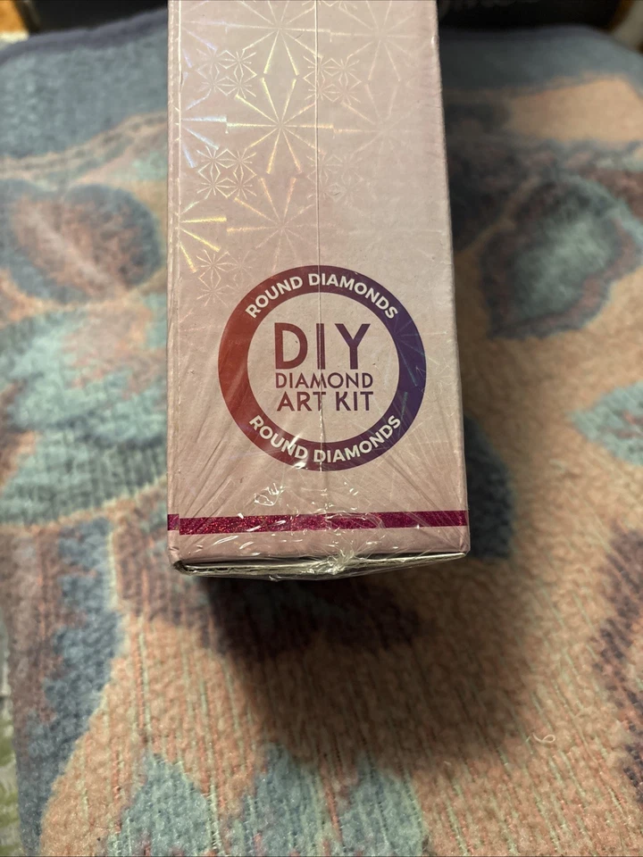 Diamond Art Club "Sasha And Jett" descontinuado por Hannah Lynn Foto 4 de 4