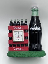 COCA COLA صغير Desk Clock قديم للمقتنيات زجاجة مع bottles in Crate works 3115.2