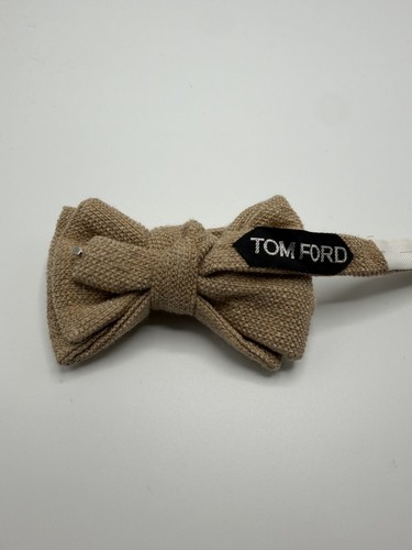 Tom Ford Pre-Tied Bow Tie Tan Beige Silk Wool Blend Knit Adjustable AS IS