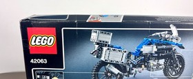 LEGO Technic 42063 BMW R 1200 GS Adventure Motorcycle New Sealed. Box Wear