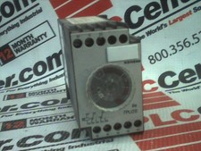 SIEMENS 7PU2040-1BN20 / 7PU20401BN20 (USED)