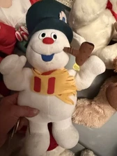 2003 Vintage Frosty The Snowman Singing Musical Stuffed Plush Christmas Toy