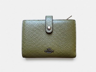 Coach  2 In 1 Wallet Pebble Leather Blocked Signature Canvas Gunmetal Olive