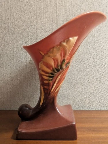 Roseville Pottery Freesia Cornucopia Vase  Small Chip