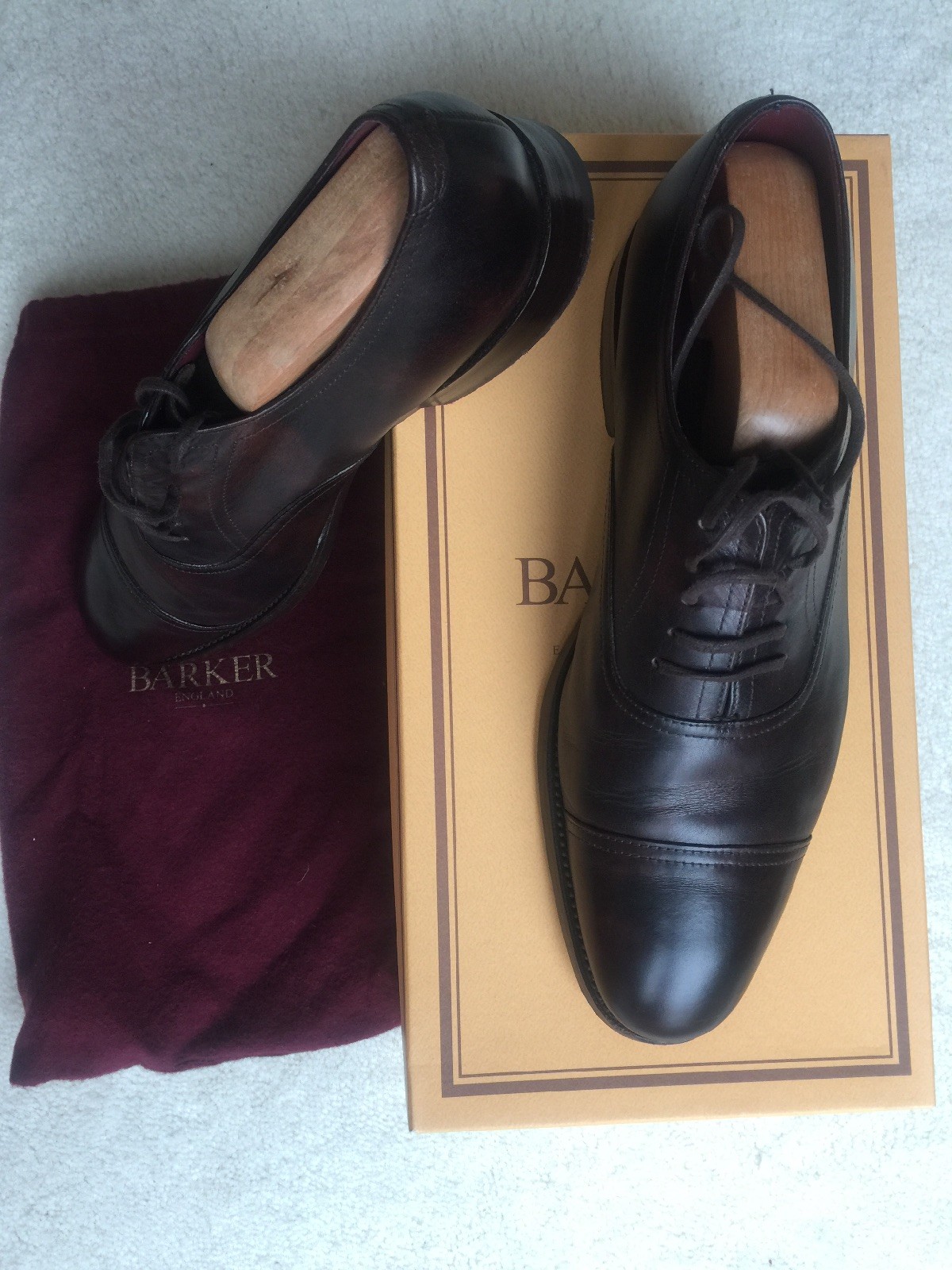 Barker Da Uomo Taglia 7.5 100% In Pelle Edizione Anniversario. Scarpe classiche da uomo Barker Da Uomo Taglia 7.5 100% In Pelle Edizione Anniversario. Scarpe classiche da uomo