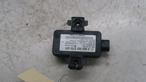 2017-2019 Infiniti QX30 OEM TPMS Control Module A0009003704 - Picture 6 of 8