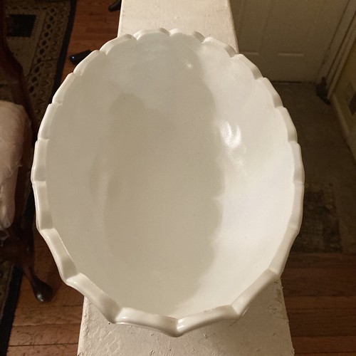 VTG 1950 MILK GLASS Large Heavy Embossed 8"x12" FOOTED OVAL FRUIT BOWL - Picture 9 of 12