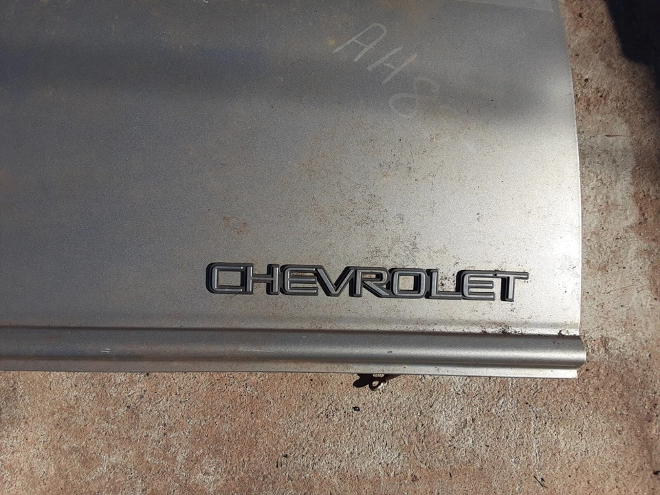 Chevrolet Blazer S10/Jimmy S15 1997-2004 maletero puerta trasera fabricante original, 170-01816 Foto 2 de 4