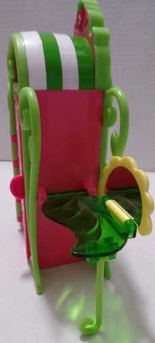 2 Bambole Fragola Shortcake 7" e Armadio Shortcake 2009 di Hasbro - Foto 3 di 11
