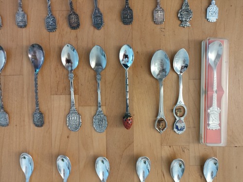 29 Souvenirlöffel Andenkenlöffel Sammlung Konvolut - Zu großen Teilen Versilbert - Bild 3 von 6