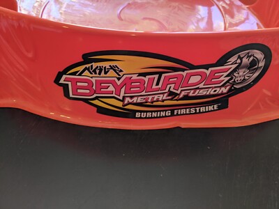 Vintage Beyblade Metal Fusion Burning Firestrike Stadium Battle