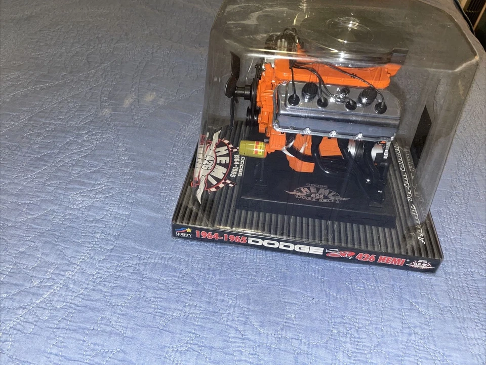 Liberty Classics 1964-1965 DODGE HEMI  426 RACE ONLY 1:6 Scale  Stock # 84024 - Image 3 of 4