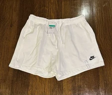 Nike Sportswear Club Fleece Shorts Men’s XL White DX0731-100 NWT $55