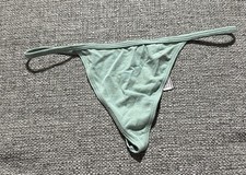 Victoria  s Secret V-string Panty Size Medium NWT