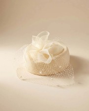 Late 1980s / Early 1990s Ivory Straw Bridal Hat with Veil Bow Fascinator Church