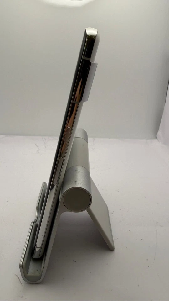 Google Pixel 7 Pro 5G - 128GB - White - Immagine 3 di 4