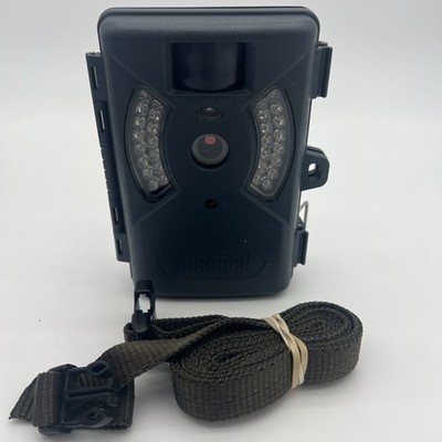 Bushnell 119335C Trophy Cam No SD Card Or AA Batteries