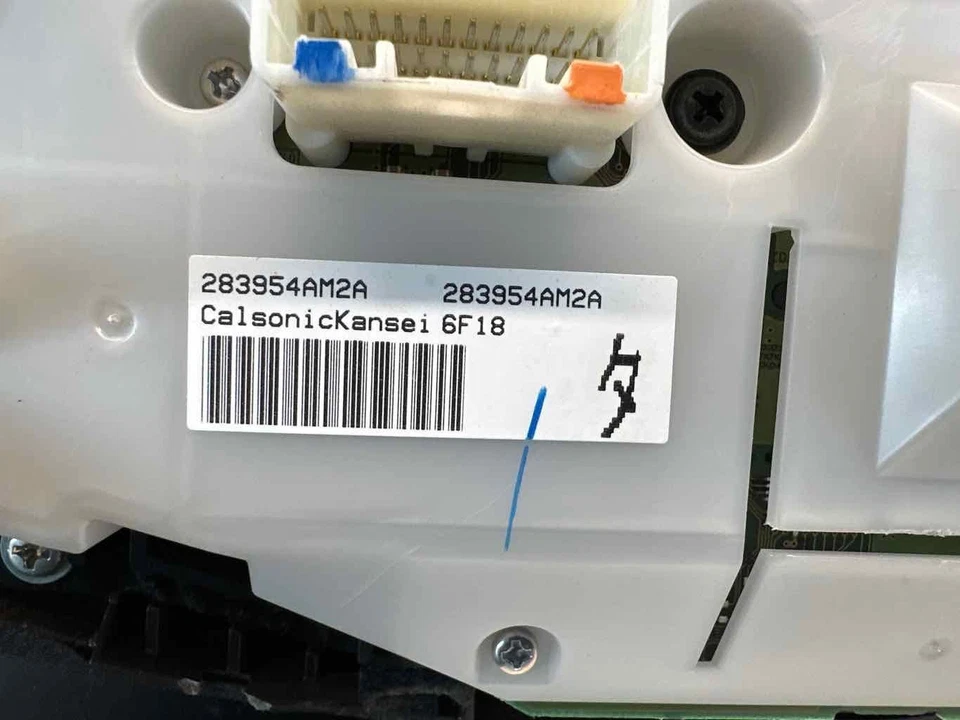 15 16 17 INFINITI Q70 283954am2a heated and cooled front seats — 第 3/4 张图片