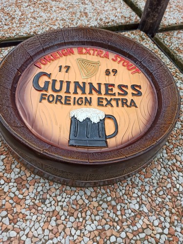 Tisch In Form Eines Fasses Aus Harz Mit Aufschrift Guinness FOREIGN EXTRA - Bild 4 von 5