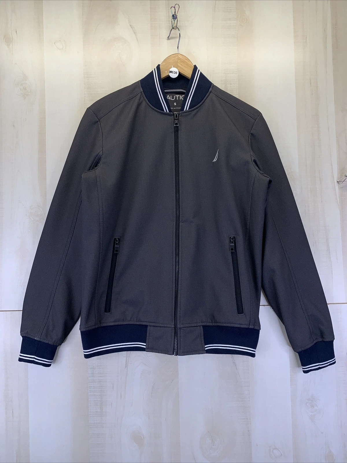 NAUTICA Gray/Blue Fleece Lined Softshell Wind Water Resistant Mens Jacket Small-