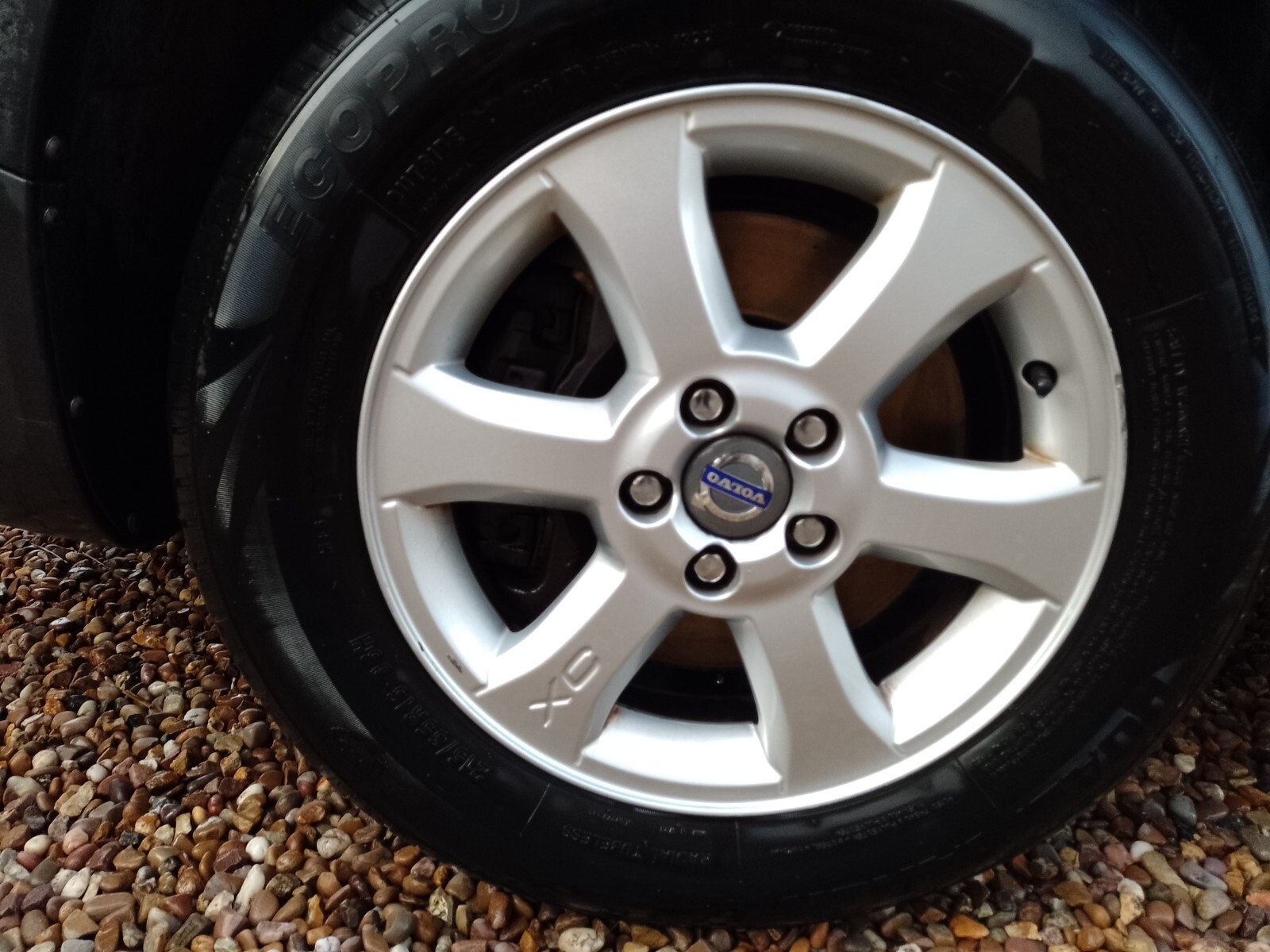 volvo xc70 d5 awd se manual eBay