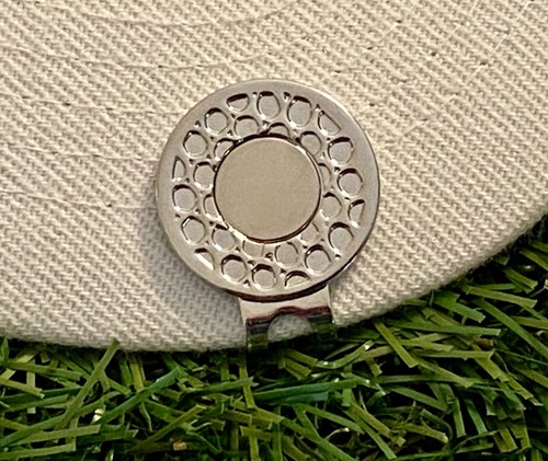 Donald Trump - PRESIDENTIAL SEAL - With a Magnetic Hat Clip - Golf Ball Marker - Picture 3 of 3