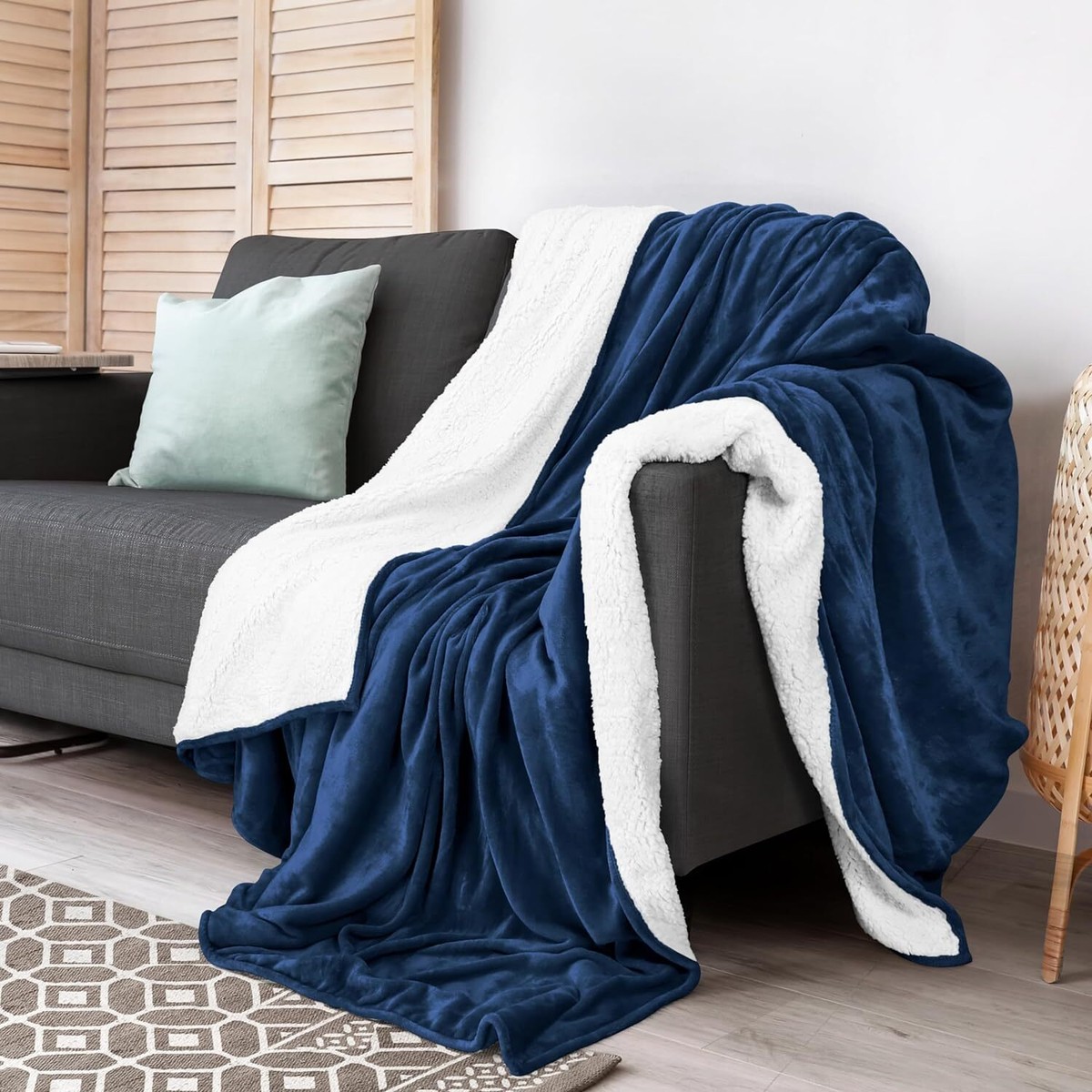 【iMPeRF】インパーフNavy Flow Throw Blanket : M Amazon.com: INFIIXSO Sherpa Throw Blanket for Couch - Super Soft