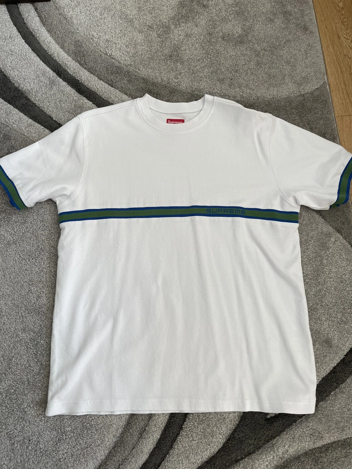 T shirt Supreme taille M   Deadstock