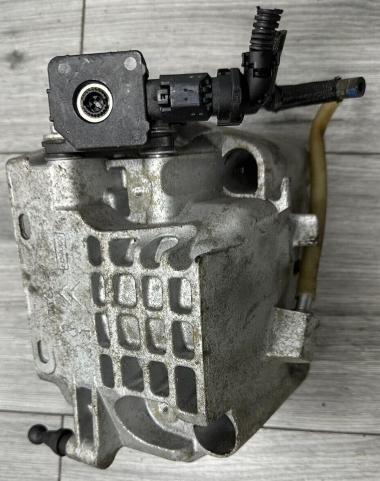 CARCASA FILTRO COMBUSTIBLE ORIGINAL FORD GALAXY S-MAX KUGA MONDEO MK4 2.0 TXDA 2010-2014 Foto 4 de 4