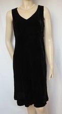 Laura Ashley Samtkleid 38 Hochzeit festlich schwarz Viskose Seide vintage Kleid