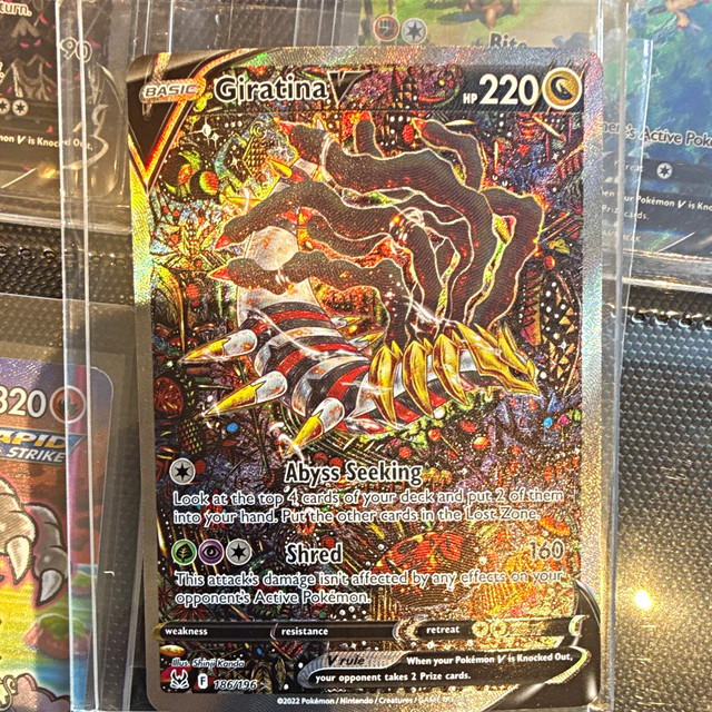 Giratina V #186 (Lost Origin (2022))