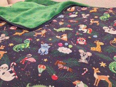 Babauba XXL Kuscheldecke 145 x 205cm Christmas Weihnachten Tiere Dackel T-Rex