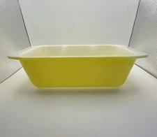 Vintage Pyrex 913 Loaf Pan Lemon Yellow Ovenware Dish USA