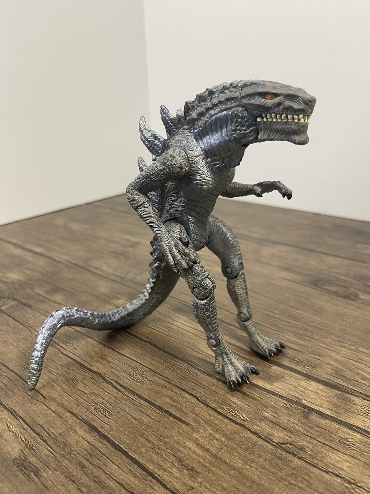 VTG 1998 Godzilla 6” Toho Trendmasters Bite Action Figure.NO MISSILE