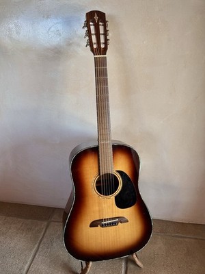 12-fret Acoustic/Electric Guitar with Abalone Purfling 