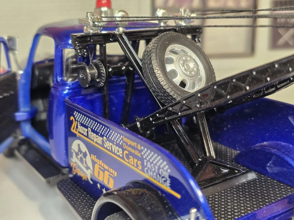 Chevrolet 3100 Wrecker 1953 Truck Welly Diecast Breakdown G 1:24 Scale Model Tow - Image 4 of 4