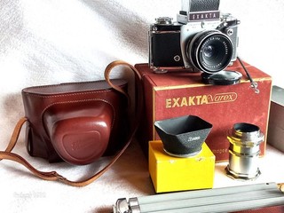 Exakta Varex IIa SLR Kamera Q1 Zeiss Tessar 2 8/50mm Tasche OVP neuwertig