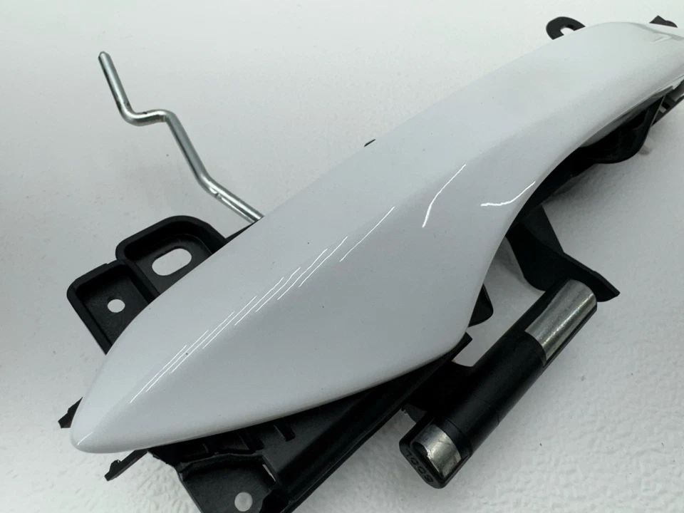 BRANCO 2015-2019 LEXUS RC300 RC350 FRENTE LEXUS MOTORISTA LATERAL MAÇANETA EXTERNA - Imagem 3 de 4