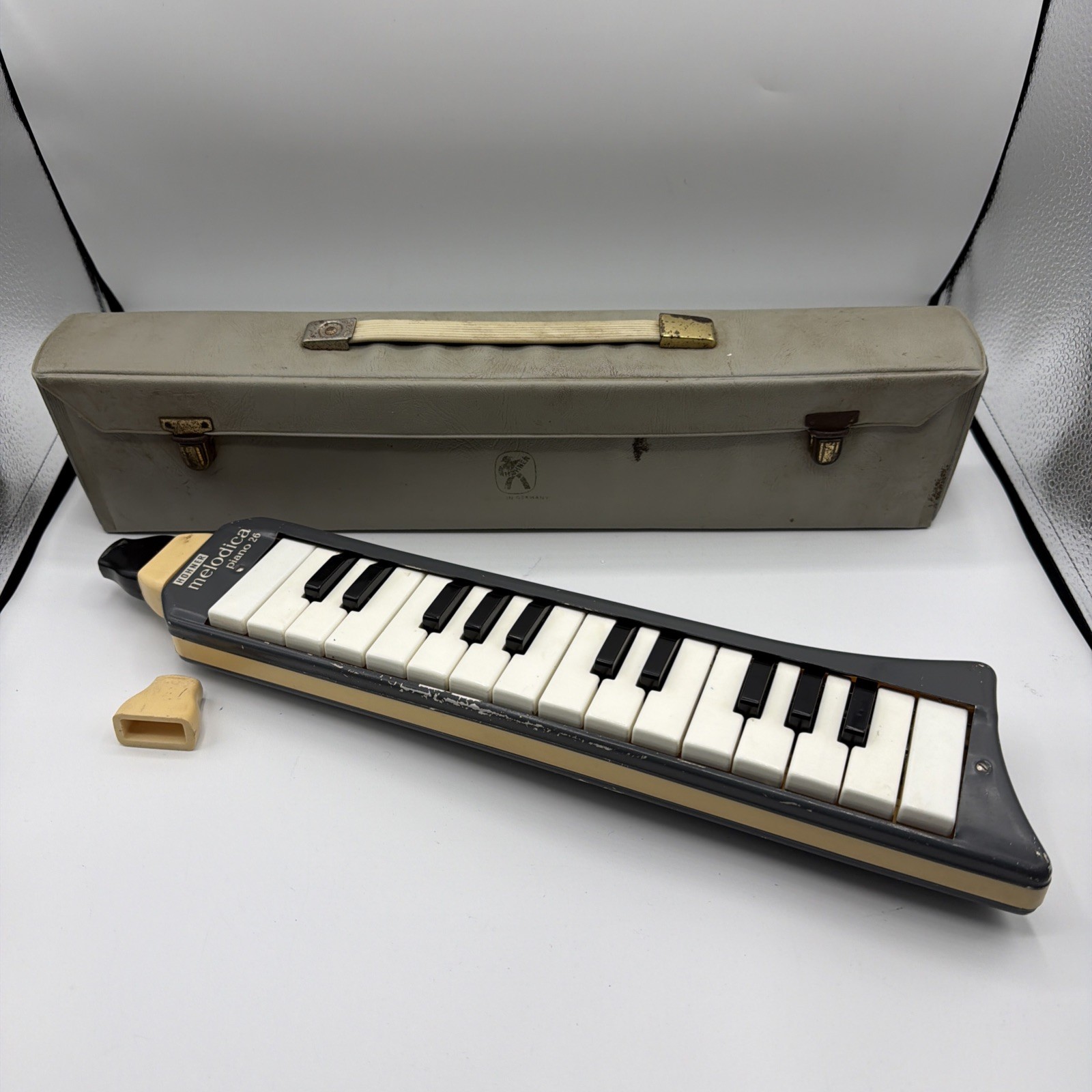 Vintage Hohner Melodica Piano 26 w/ Case Made In Germany Good Working Condition