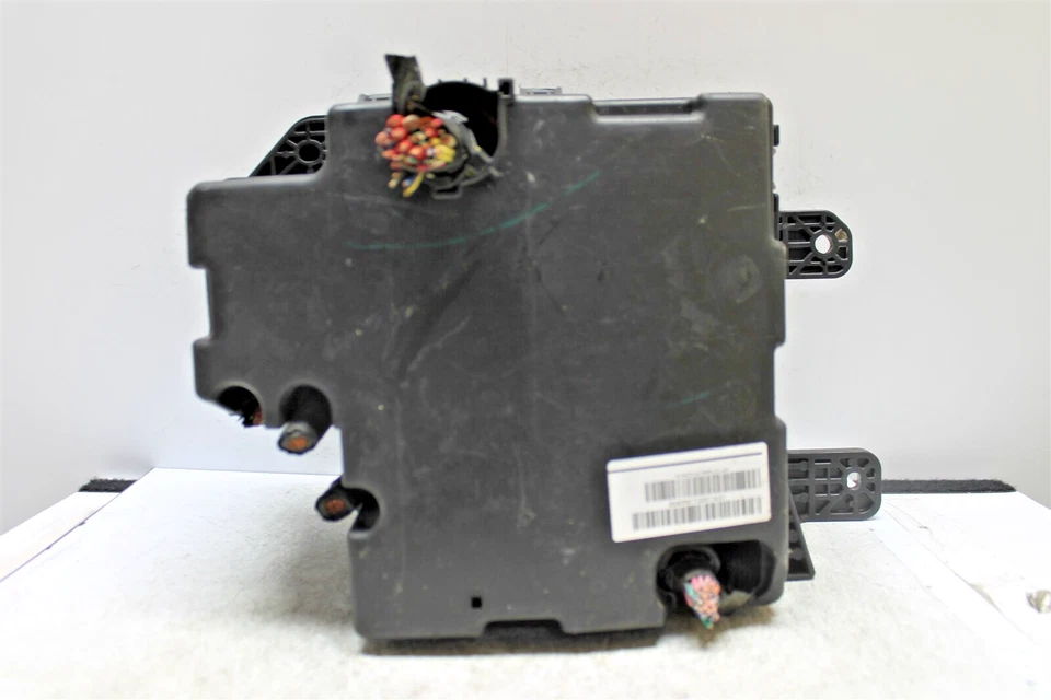 Módulo de unidad de relé de caja de fusibles VS912051U060N0 Kia Sorento 2012 OEM 20N3 428 Foto 2 de 4