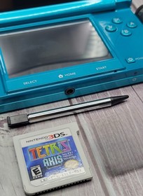 Nintendo 3DS Aqua Blue US Handheld System Game Stylus Universal & Car Charger