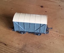 Triang Hornby Railways TT Gauge T71 Goods Van