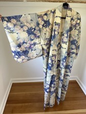 Vintage Japanese Silk Komon Kimono Robe 1960s Handmade, Floral, 1970s, READ