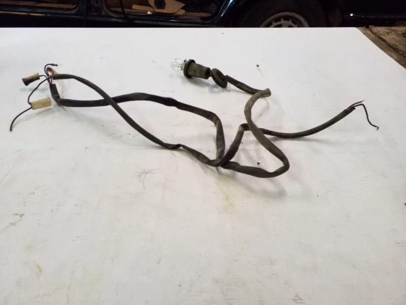 Жгут проводов для переднего левого стояночного фонаря | Подходит для Jaguar XJ6 1980-1987 годов выпуска - Изображение 2 из 4