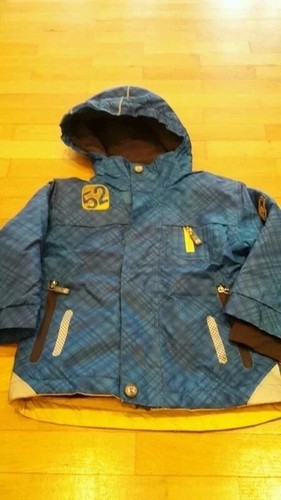 Blaue gefütterte wasserabweisende Jacke von C&A in Größe 98 - Bild 2 von 8