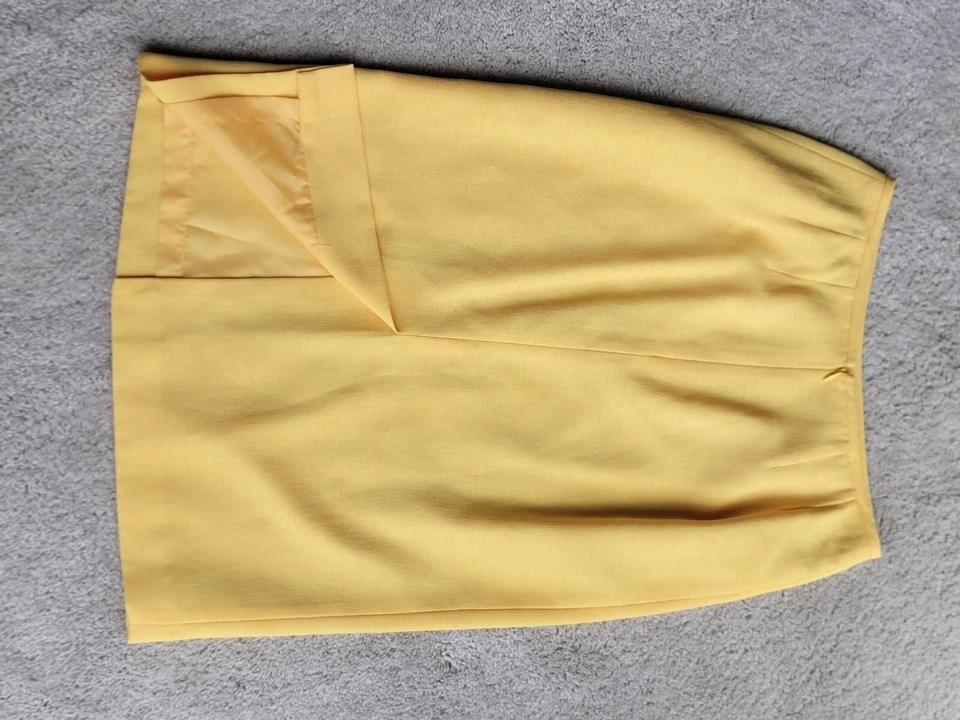 KASPER Yellow Mustard Skirt Suit Size 4 Business Casual - Image 4 of 4
