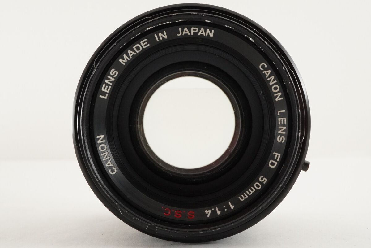 NewLightSeals CANON F-1 Late Model + FD 50mm 1.4 S.S.C. NewLightSeals CANON F-1 Late Model + FD 50mm 1.4 S.S.C.