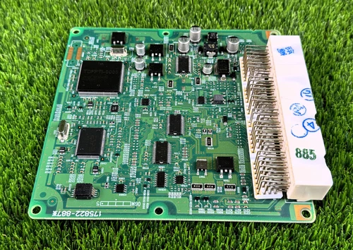 TOYOTA HIACE ENGINE ECU, 3.0, 1KD-FTV, DIESEL, P/N 89661-26C90 oem Used - Picture 8 of 11