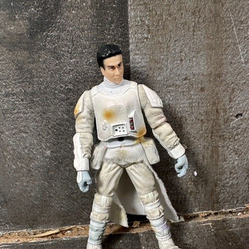 Figura Suelta Star Wars 30 Aniversario Batalla de Hoth Snowtrooper 3.75" - Imagen 2 de 6